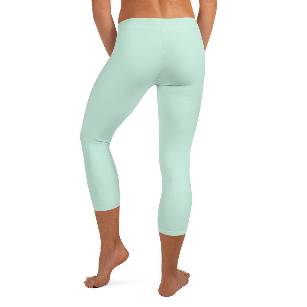 Dewdrop Dream FLAKOUT Sport Women's Capri Leggings - FLAKOUT