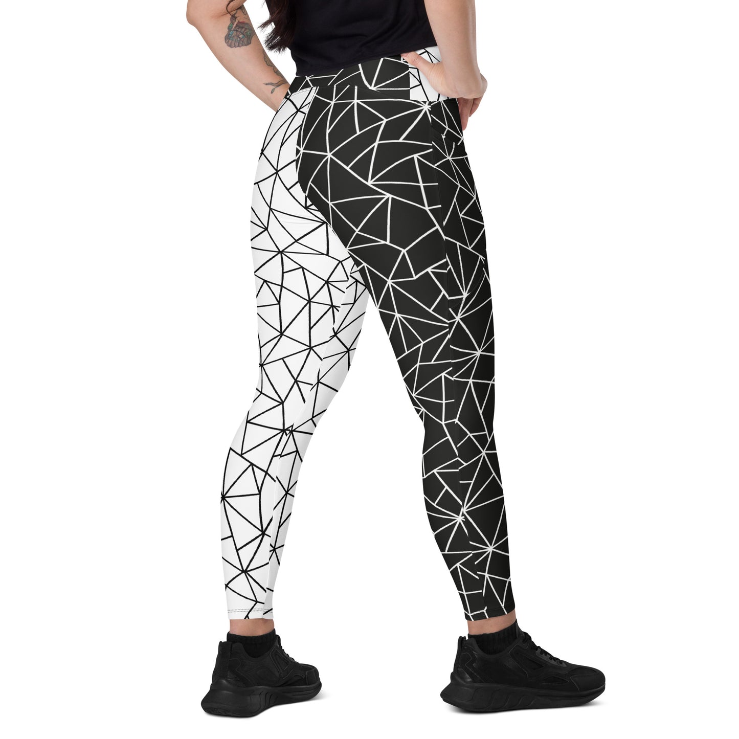 Angular Allure Women's Double Color Leggings With Pockets - FLAKOUT